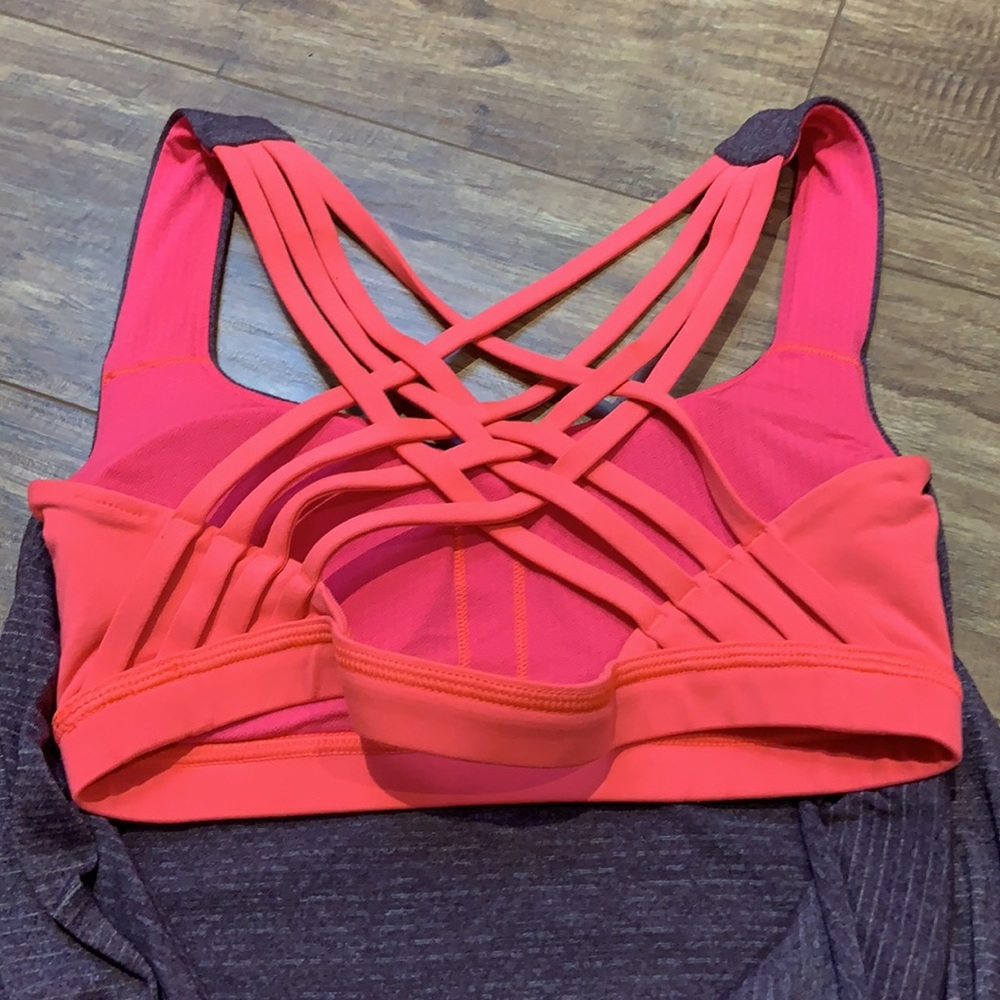 Lululemon Wild Tank - Picture 7 of 8